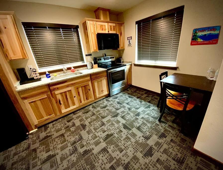 Bear Mountain - Suite 6 Grants Pass Extérieur photo